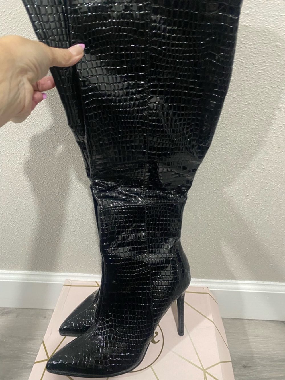 Black Croc-Embossed Pointed-Toe Stiletto Boots